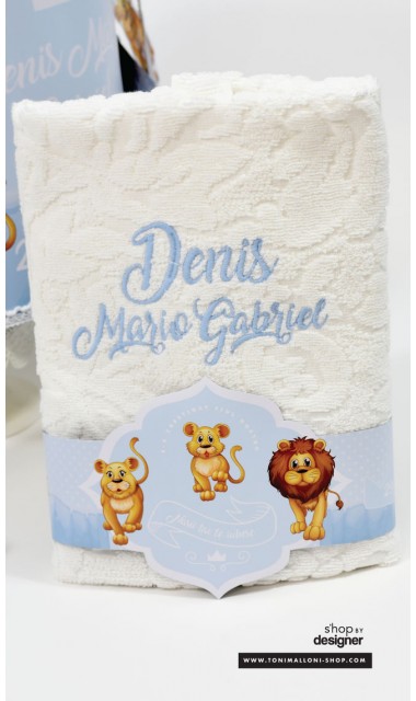Trusou de botez cu broderie personalizata pentru baieti, Regele leu 5